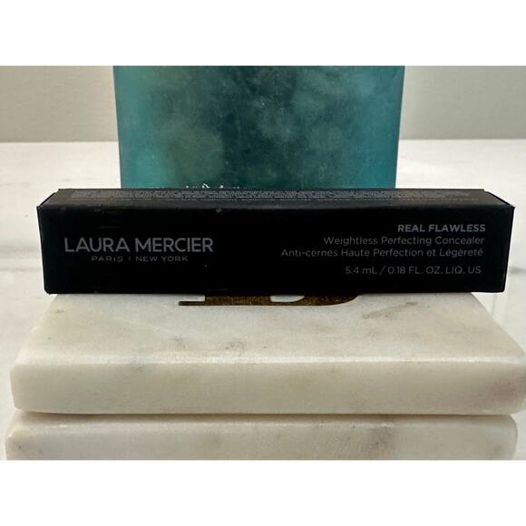 Laura Mercier NIB Real Flawless Weightless Perfecting Concealer 4N2 0.18 fl oz - Picture 2 of 4